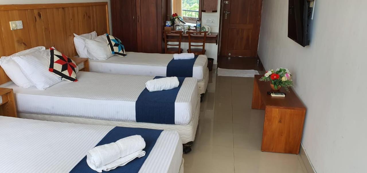 Hotel Sky View Grand Kandy Esterno foto