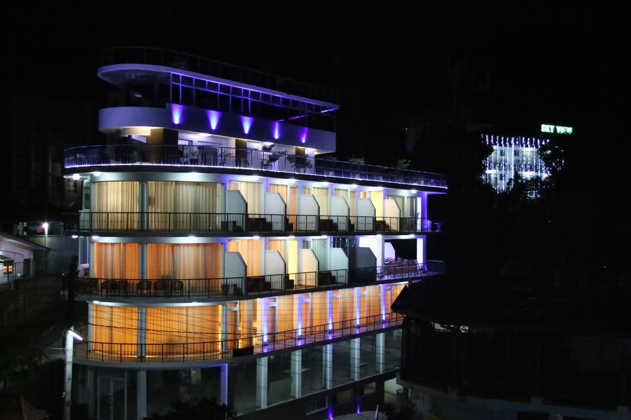 Hotel Sky View Grand Kandy Esterno foto